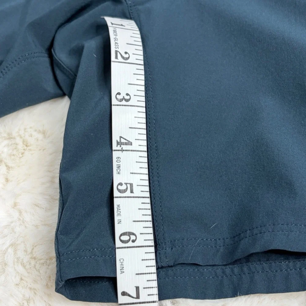 All in Motion Mens‎ XL Teal Blue 7 Inch Inseam Athletic Training Shorts Zippered